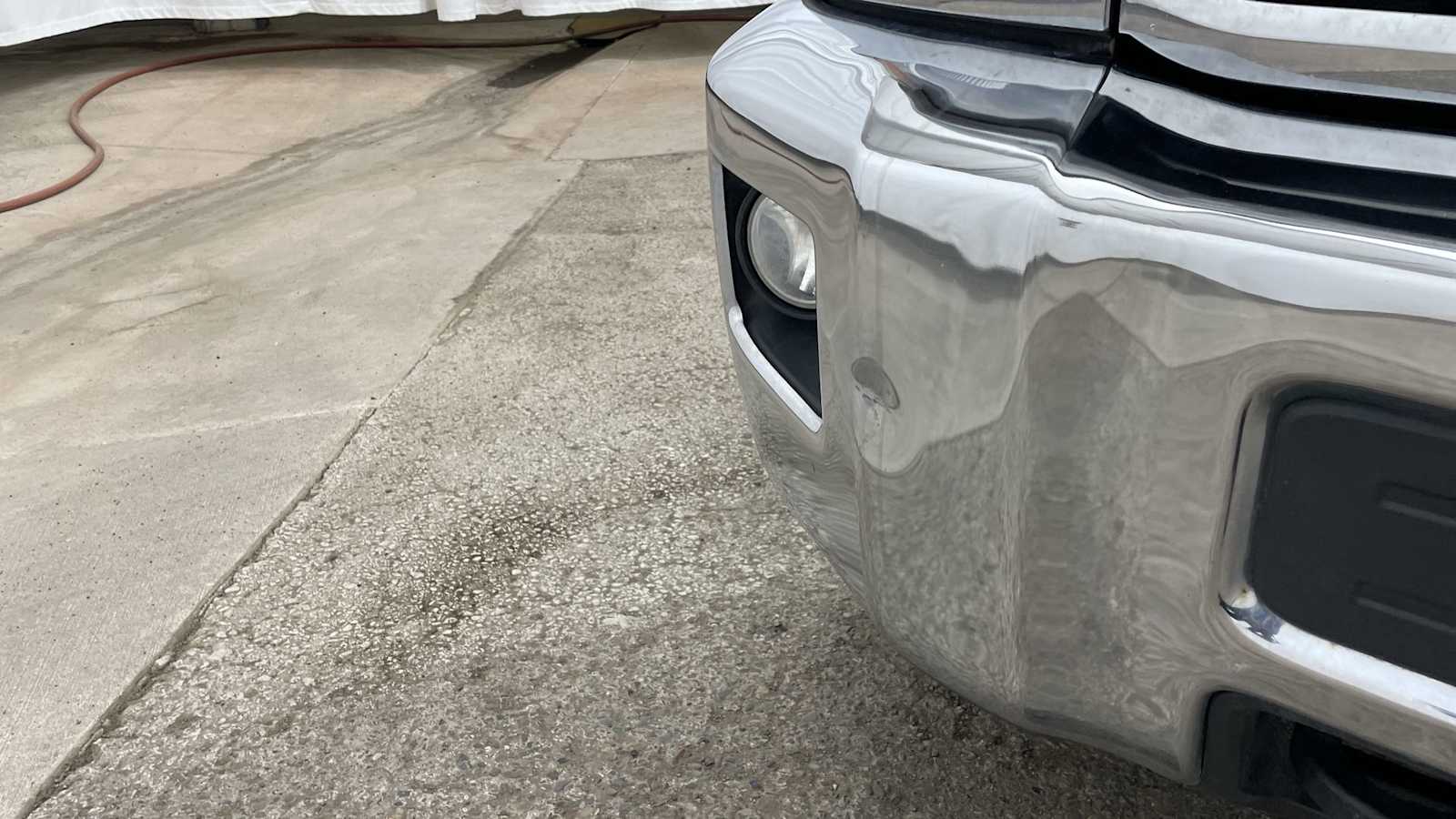Thumbnail: 2018 Chevrolet Silverado 3500 - 42
