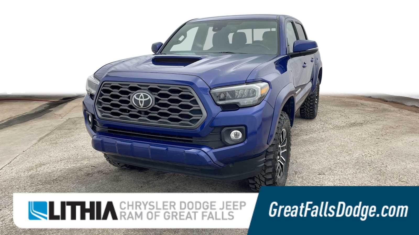 2023 Toyota Tacoma TRD Sport's photo