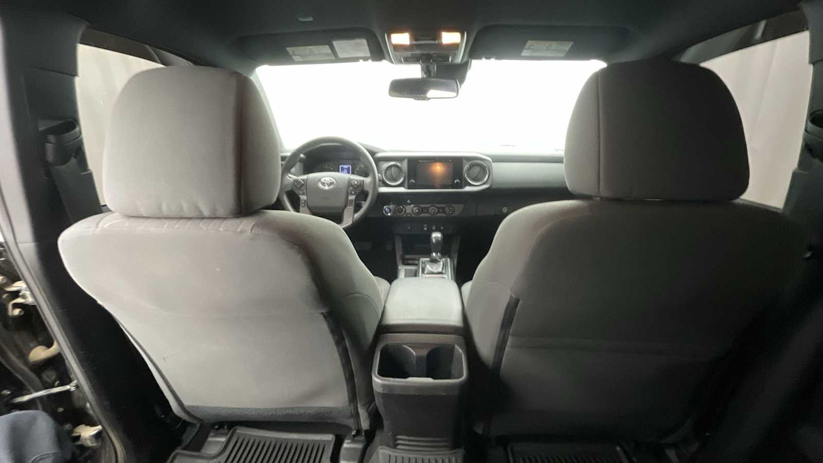 Thumbnail: 2019 Toyota Tacoma - 8