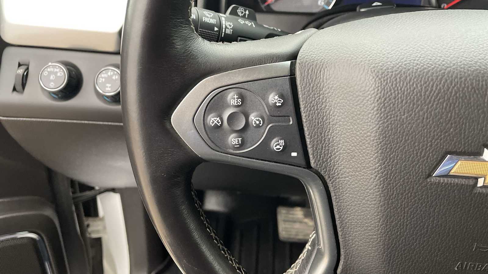 Thumbnail: 2016 Chevrolet Tahoe - 15