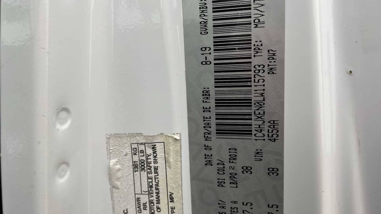 Thumbnail: 2020 Jeep Wrangler - 31