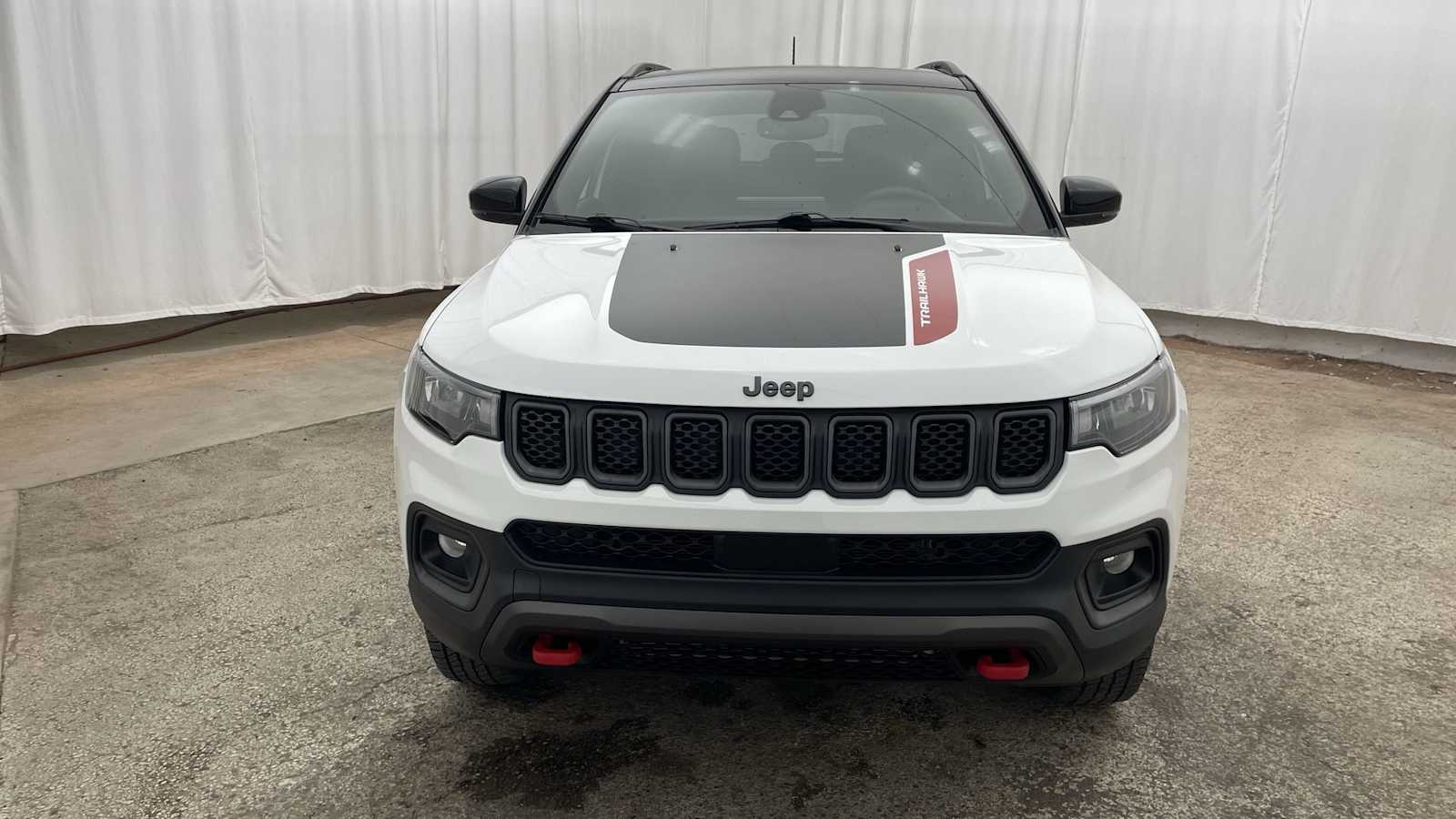 Thumbnail: 2023 Jeep Compass - 37