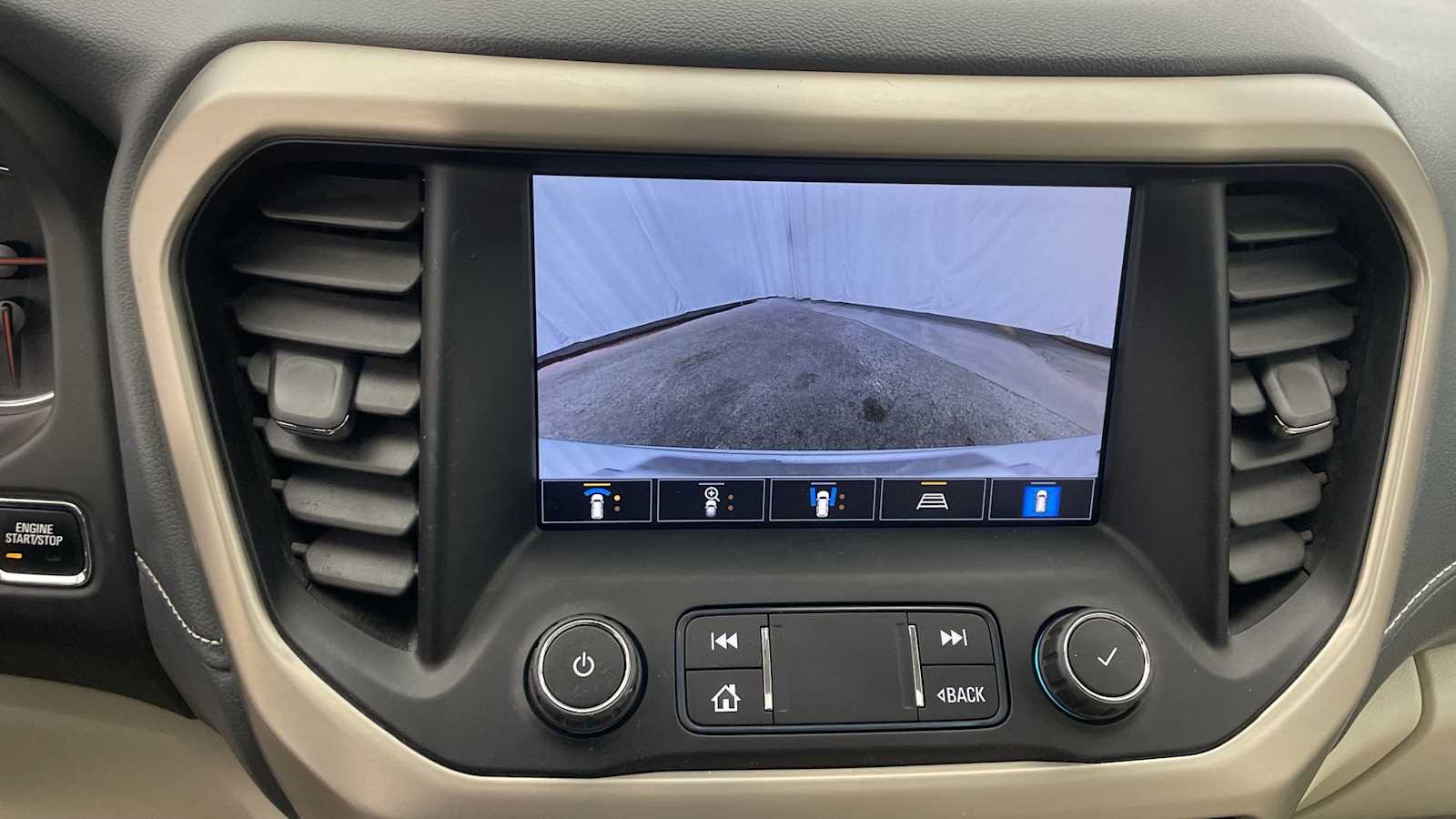 Thumbnail: 2022 GMC Acadia - 5