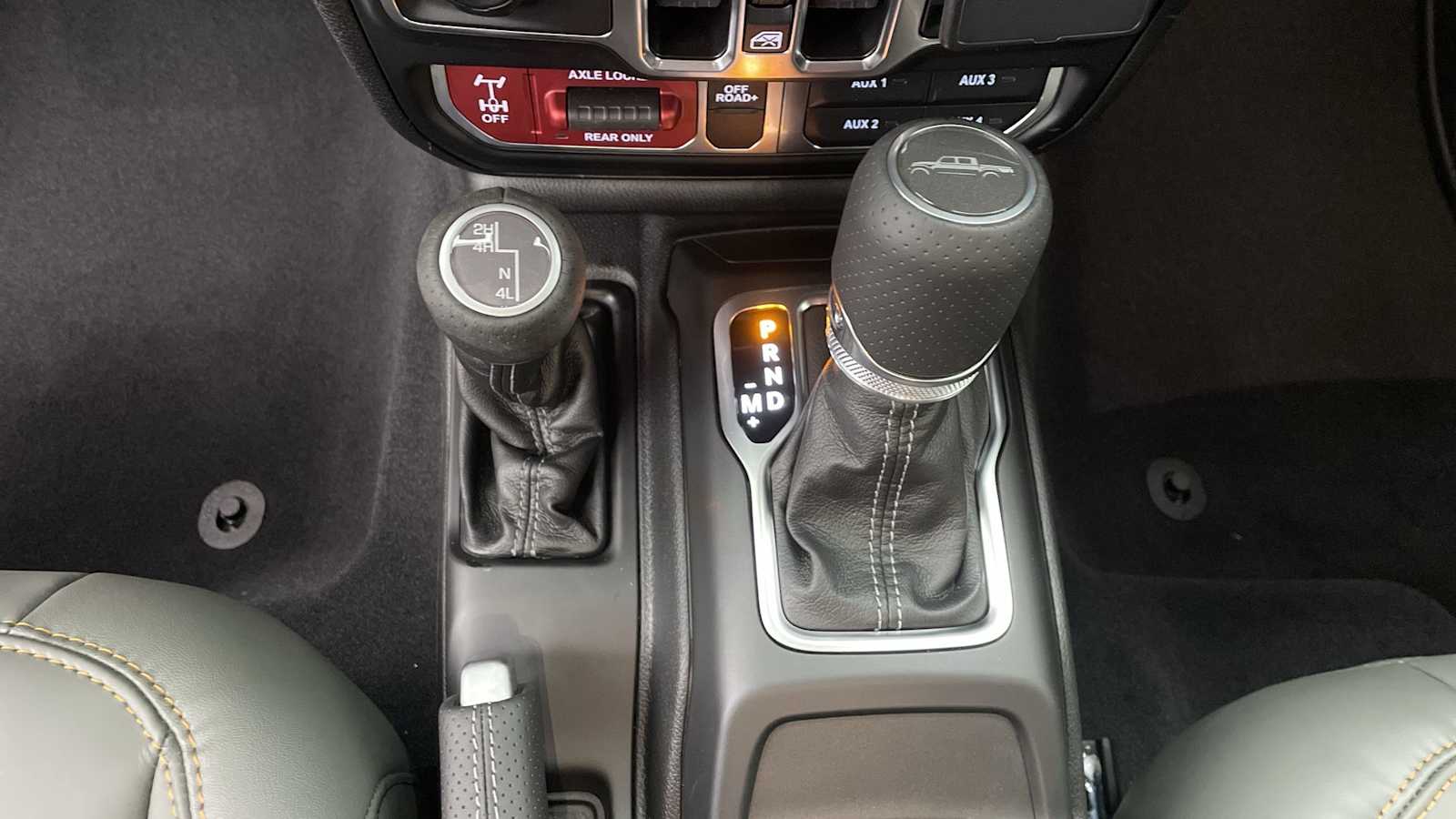 Thumbnail: 2025 Jeep Gladiator - 20