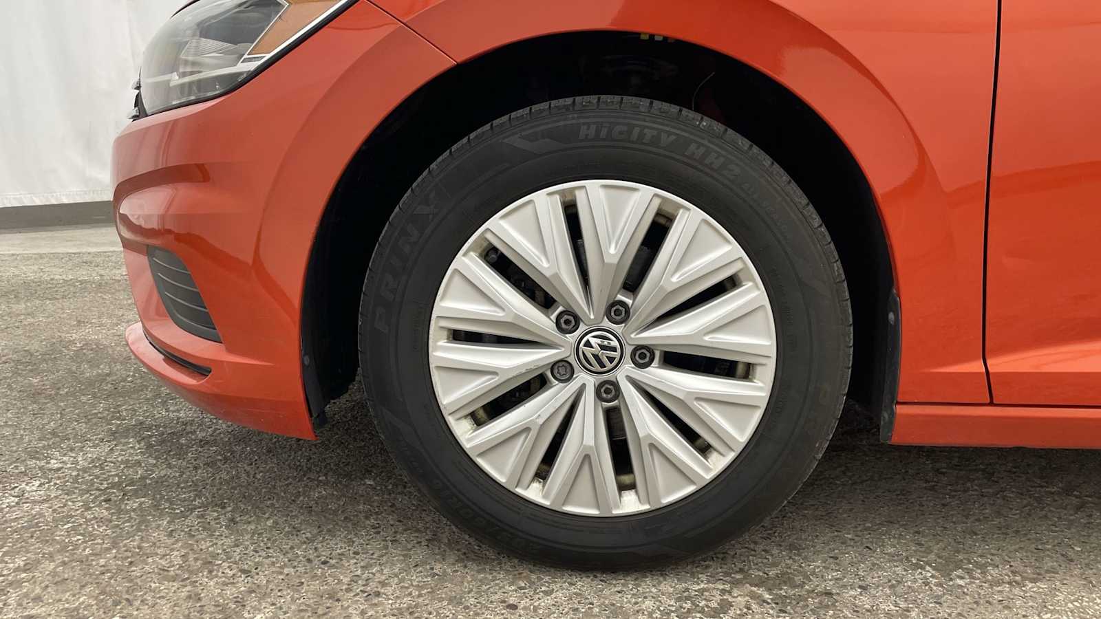 Thumbnail: 2019 Volkswagen Jetta - 33