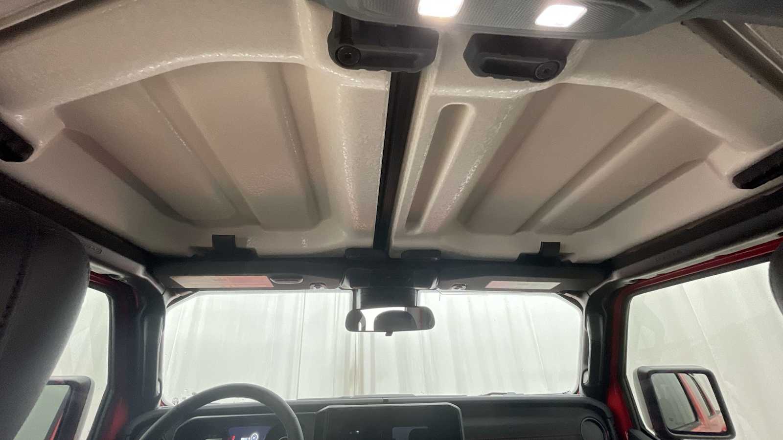 Thumbnail: 2025 Jeep Gladiator - 8