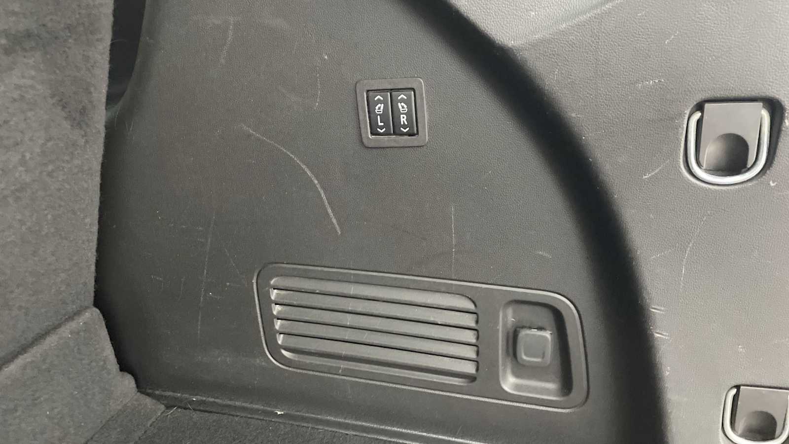 Thumbnail: 2019 Buick Enclave - 26