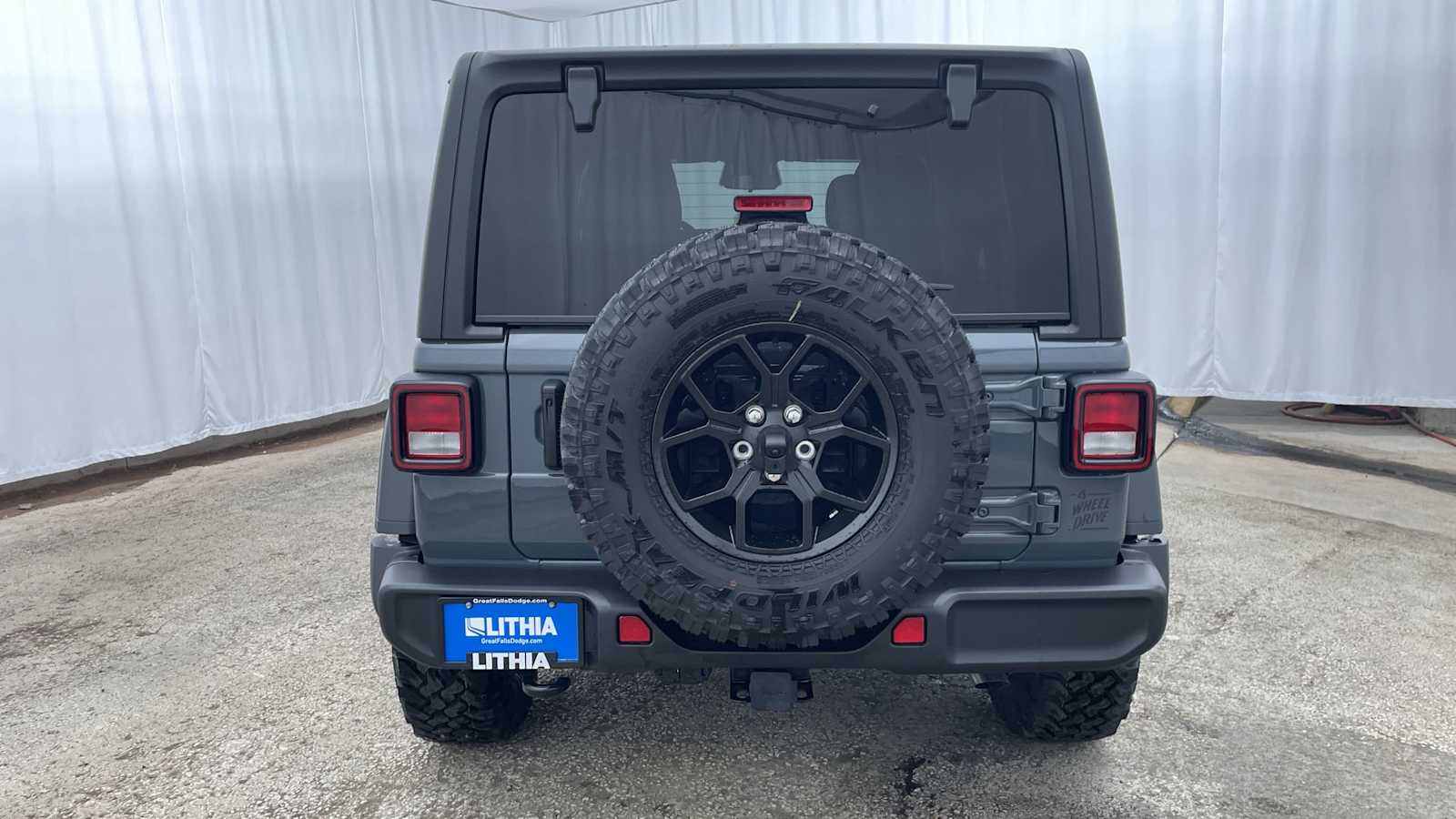 Thumbnail: 2026 Jeep Wrangler - 34