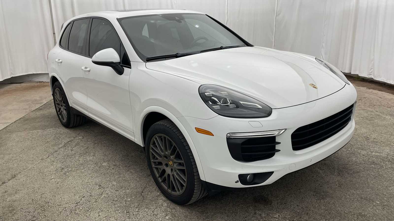 Thumbnail: 2018 Porsche Cayenne - 37