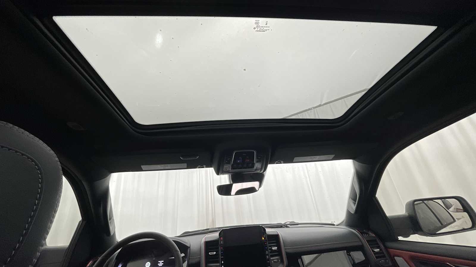 Thumbnail: 2026 RAM 1500 - 9