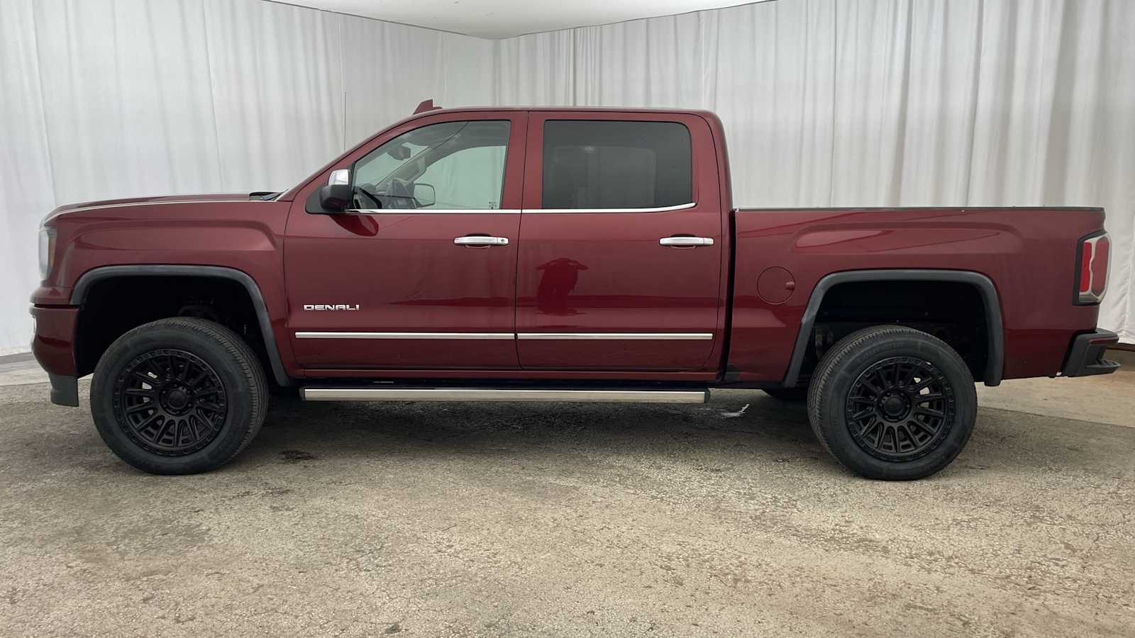 Thumbnail: 2016 GMC Sierra 1500 - 32