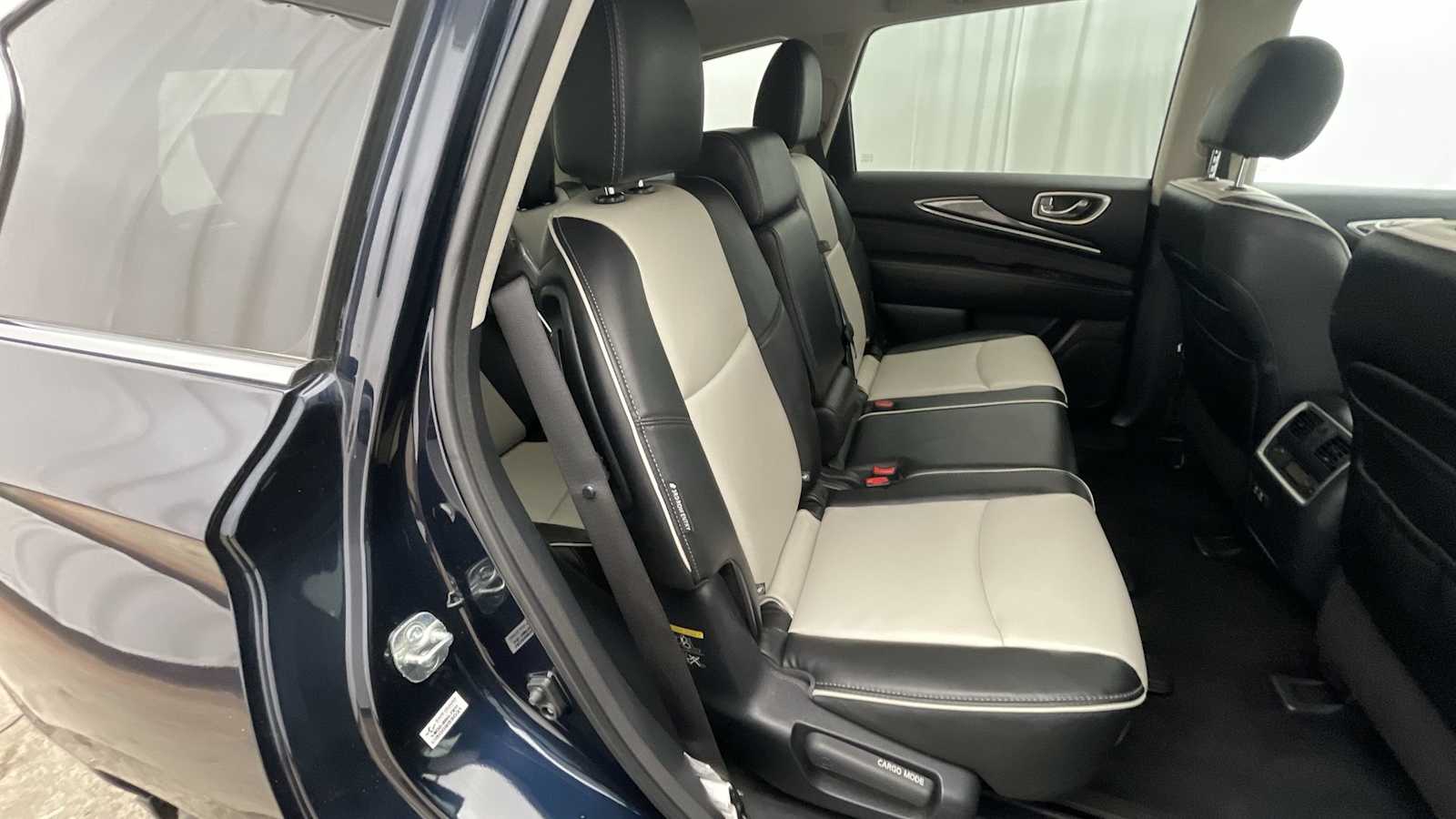 Thumbnail: 2020 INFINITI QX60 - 11