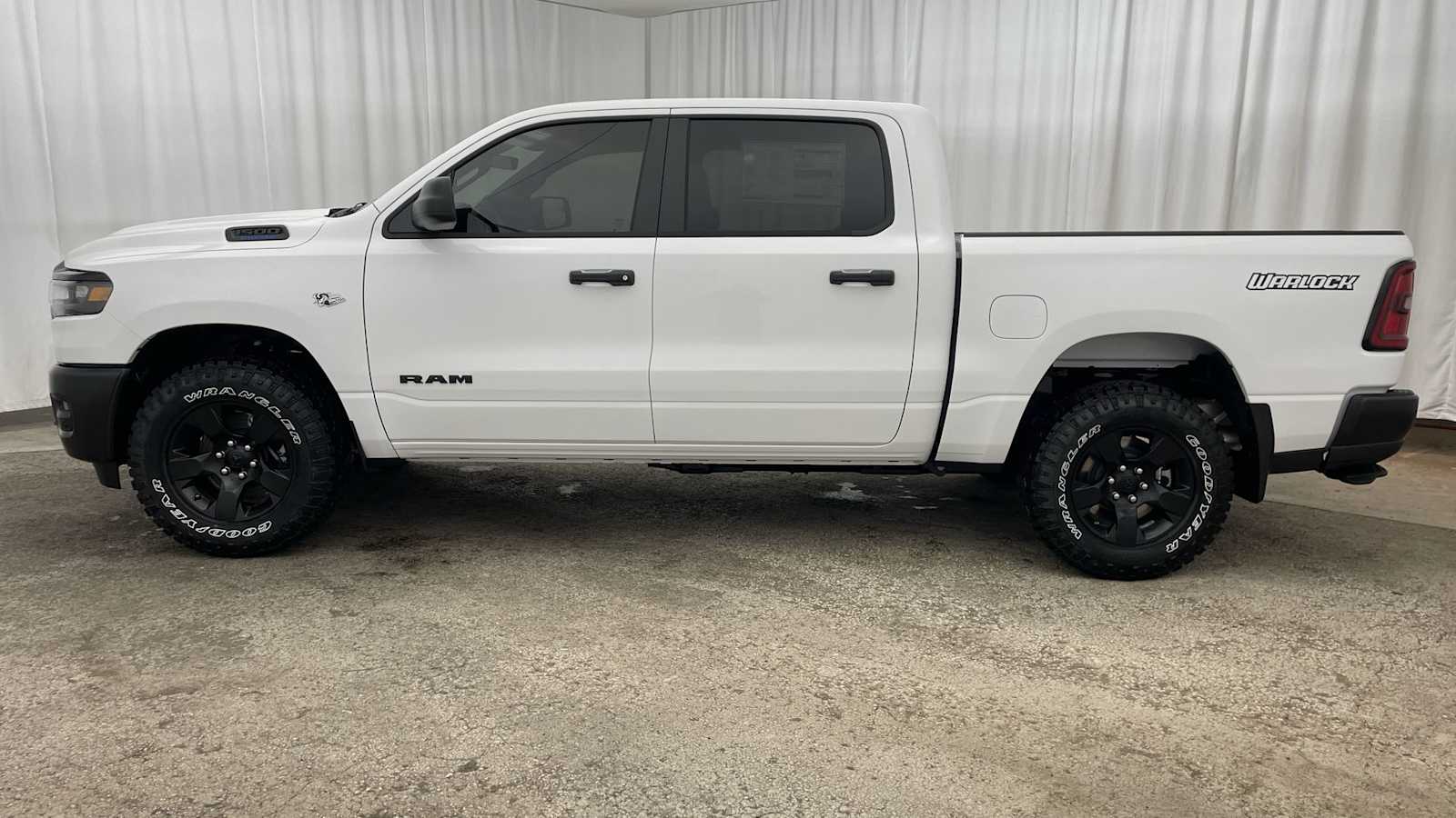 Thumbnail: 2026 RAM 1500 - 29