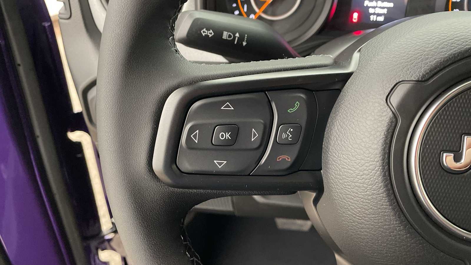 Thumbnail: 2026 Jeep Gladiator - 14