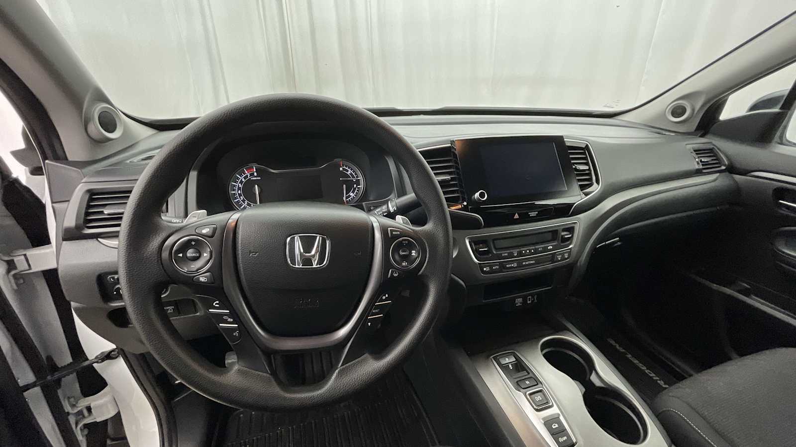 Thumbnail: 2023 Honda Ridgeline - 3