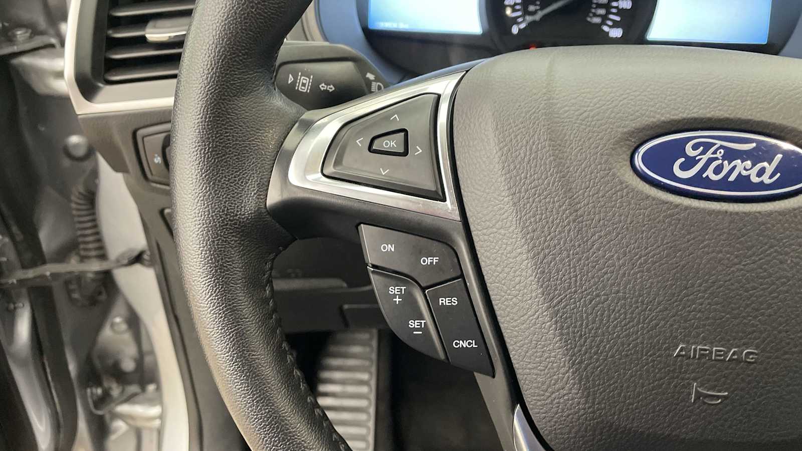 Thumbnail: 2024 Ford Edge - 12