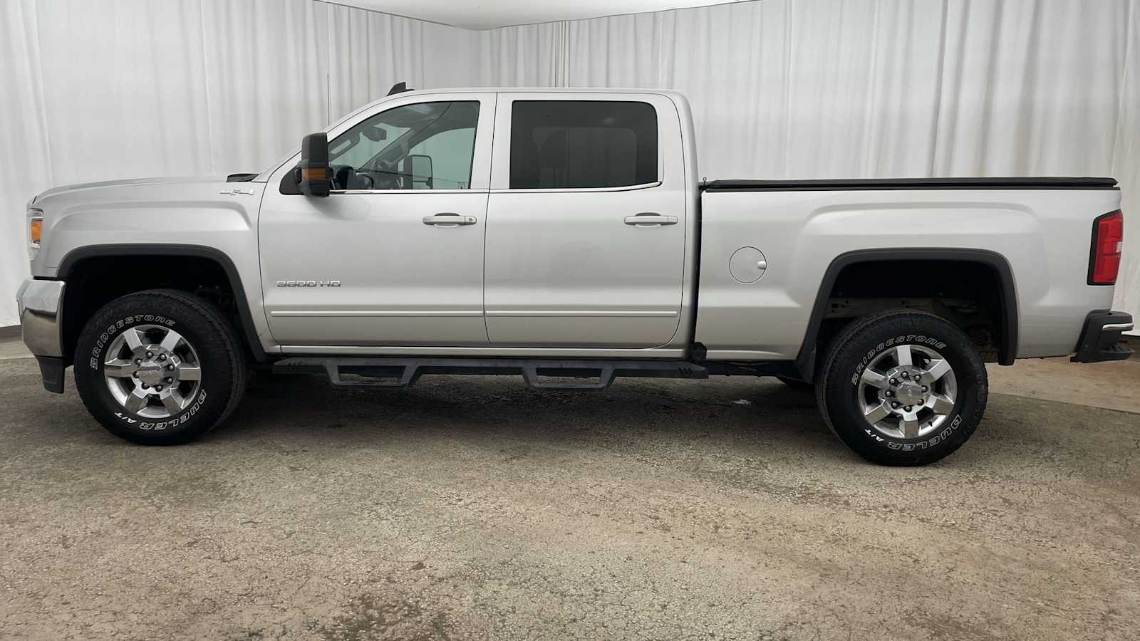 Thumbnail: 2016 GMC Sierra 3500 - 31