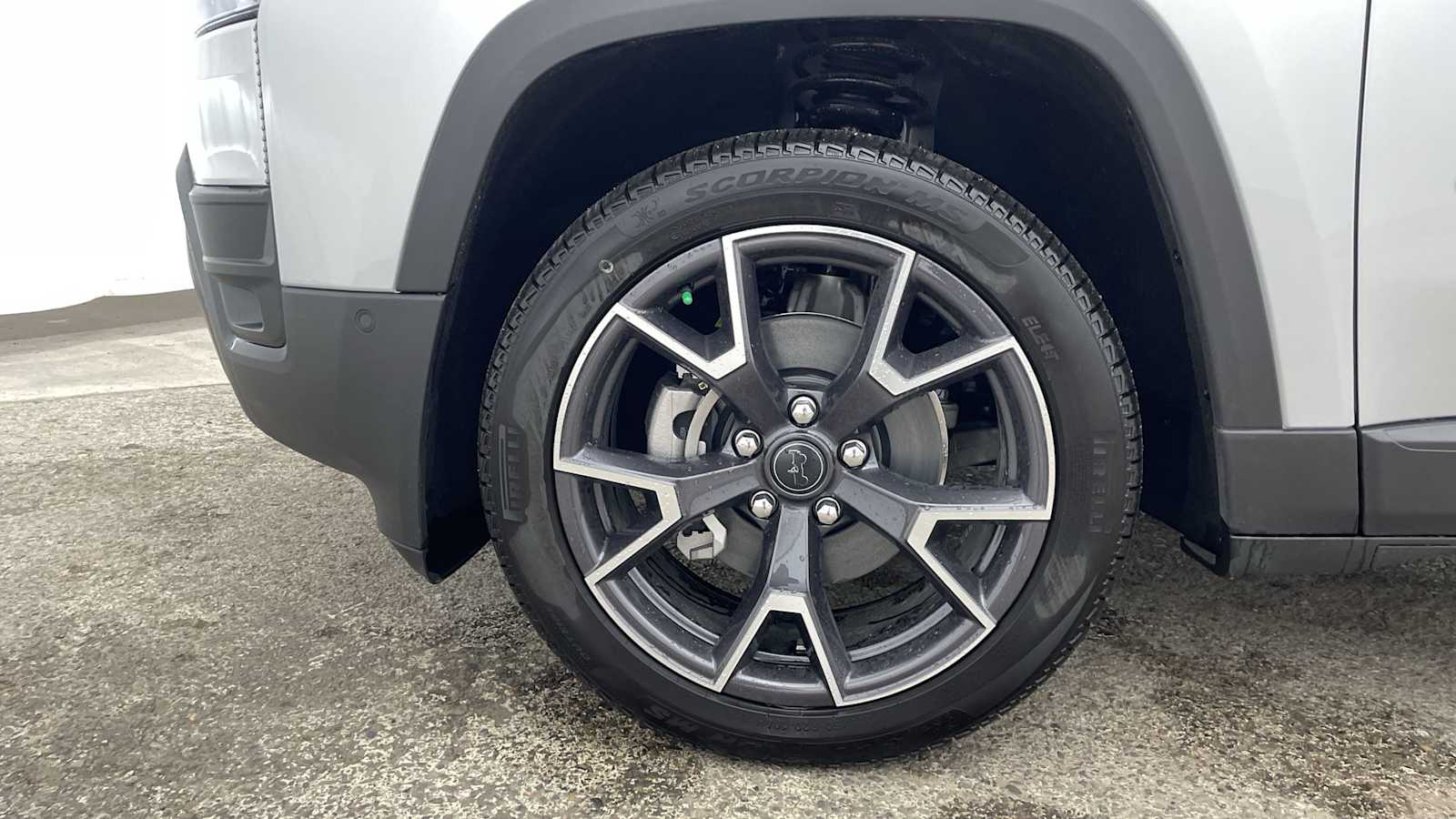 Thumbnail: 2026 Jeep Cherokee - 43