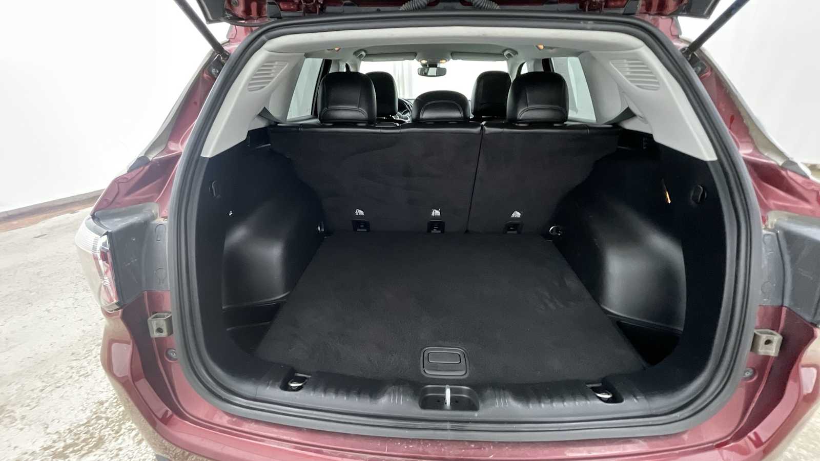 Thumbnail: 2021 Jeep Compass - 28
