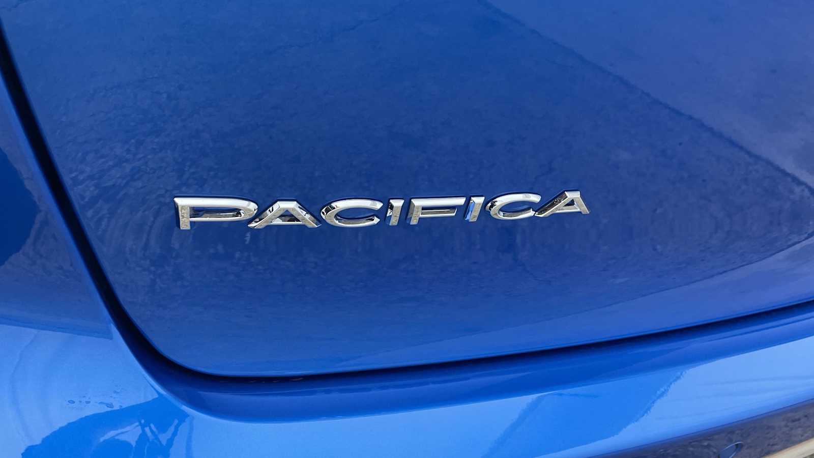 Thumbnail: 2026 Chrysler Pacifica - 42
