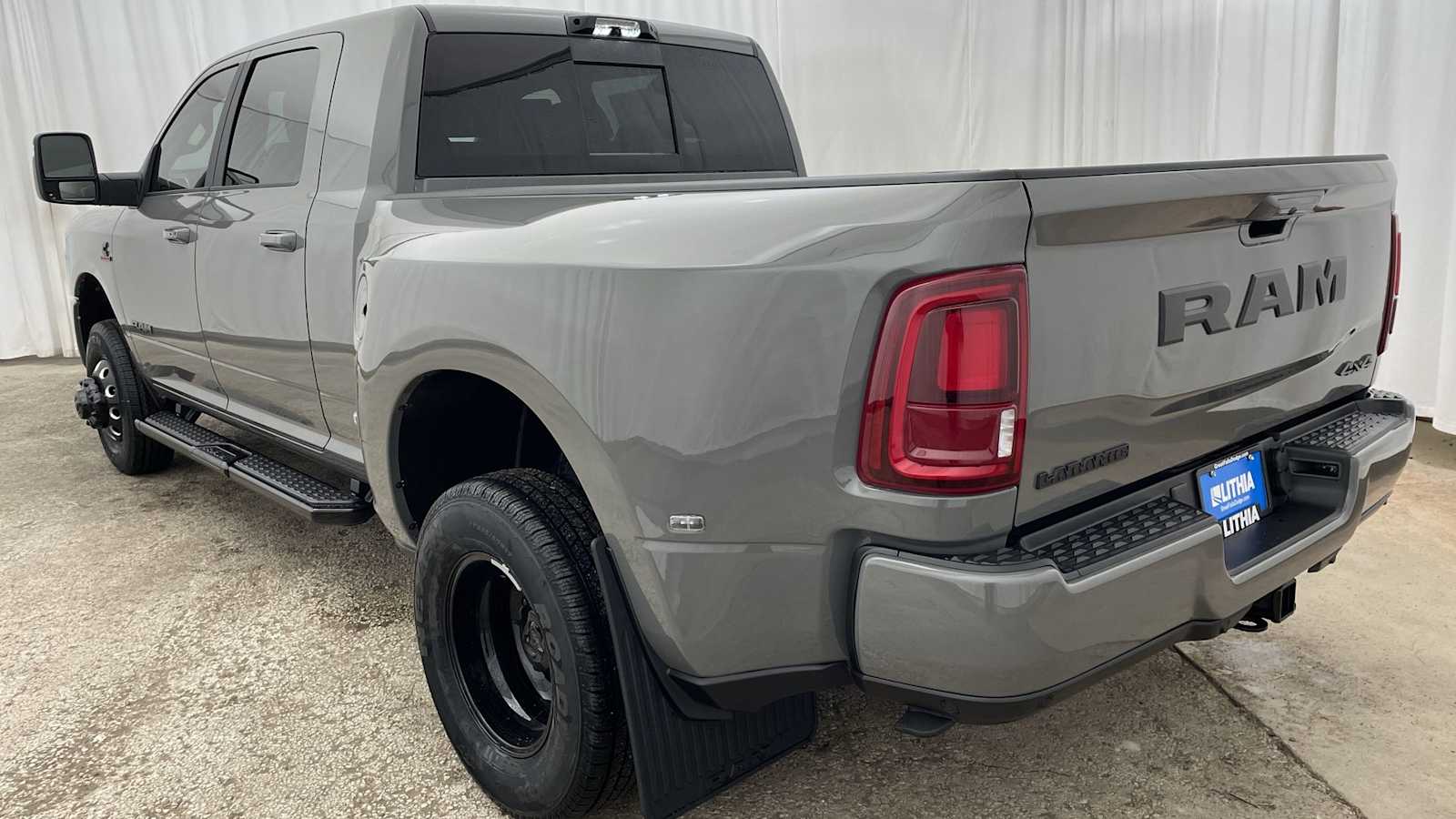 Thumbnail: 2026 RAM 3500 - 33