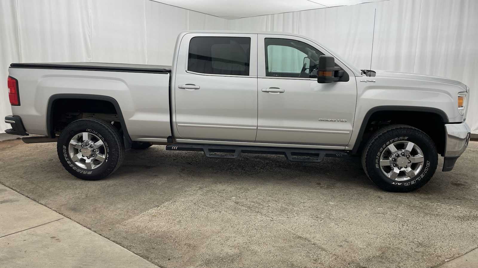 Thumbnail: 2016 GMC Sierra 3500 - 35