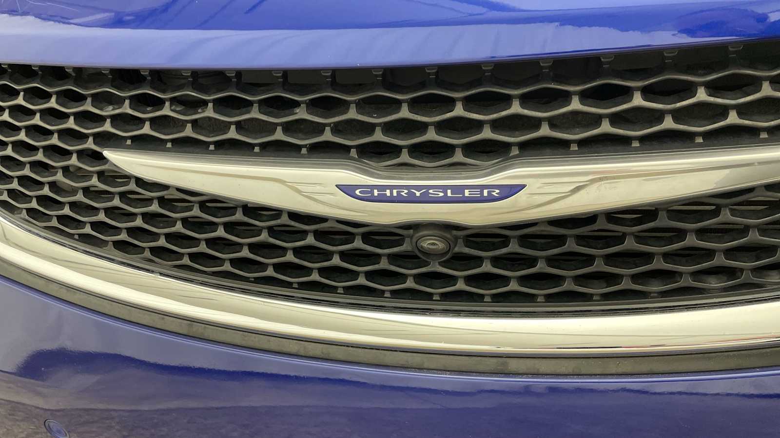Thumbnail: 2020 Chrysler Pacifica - 44