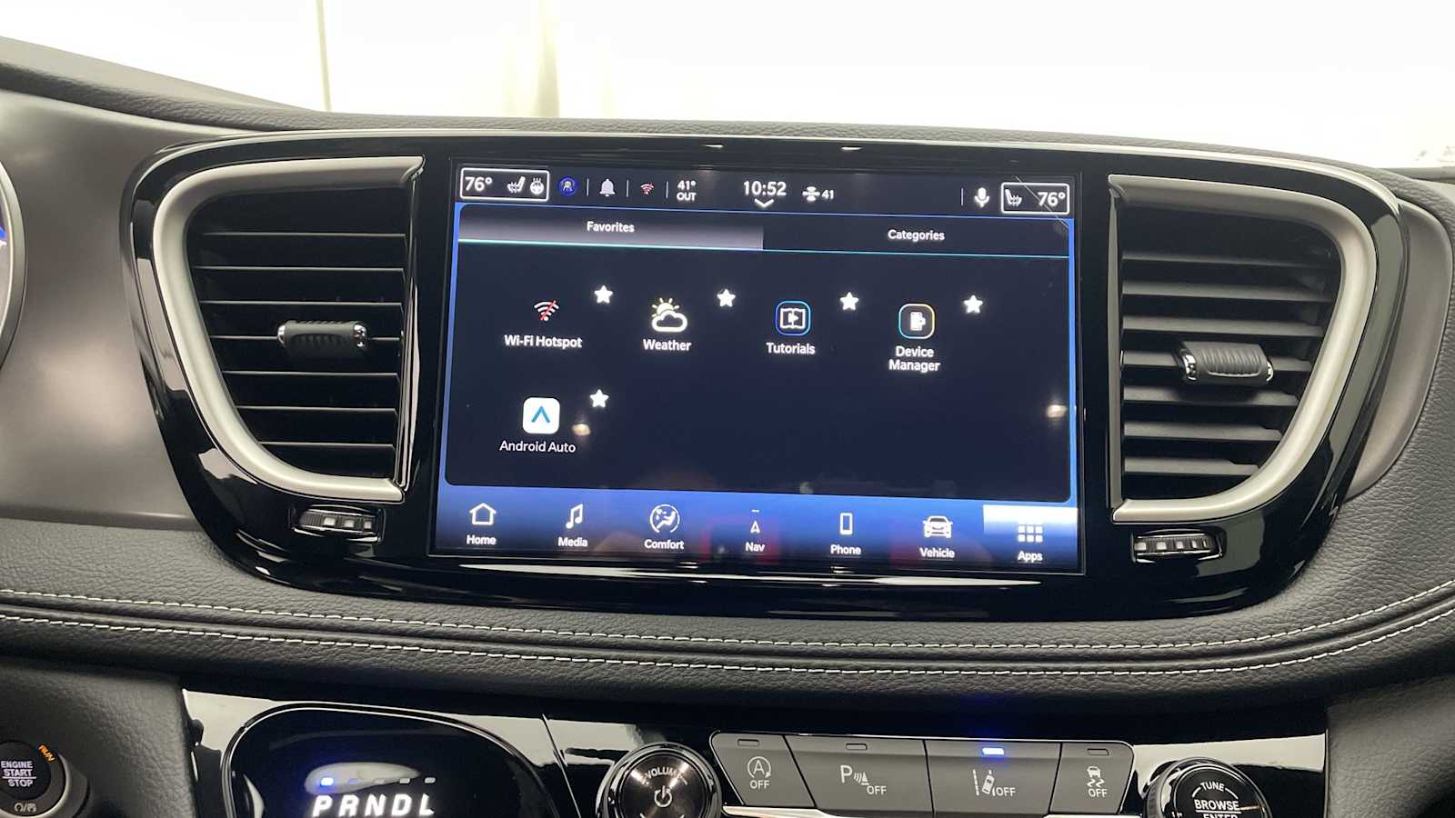 Thumbnail: 2026 Chrysler Pacifica - 26