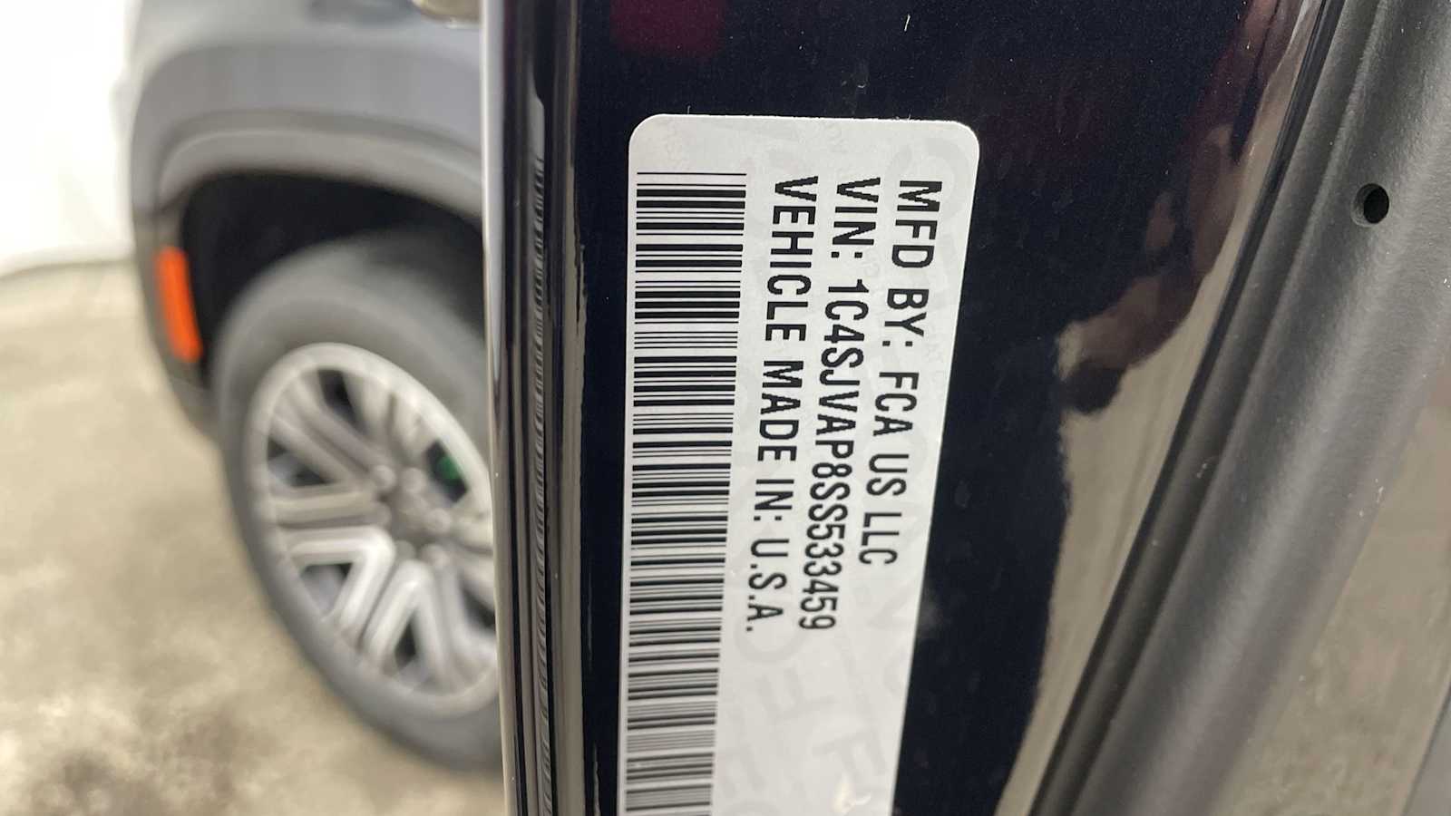 Thumbnail: 2025 Jeep Wagoneer - 29