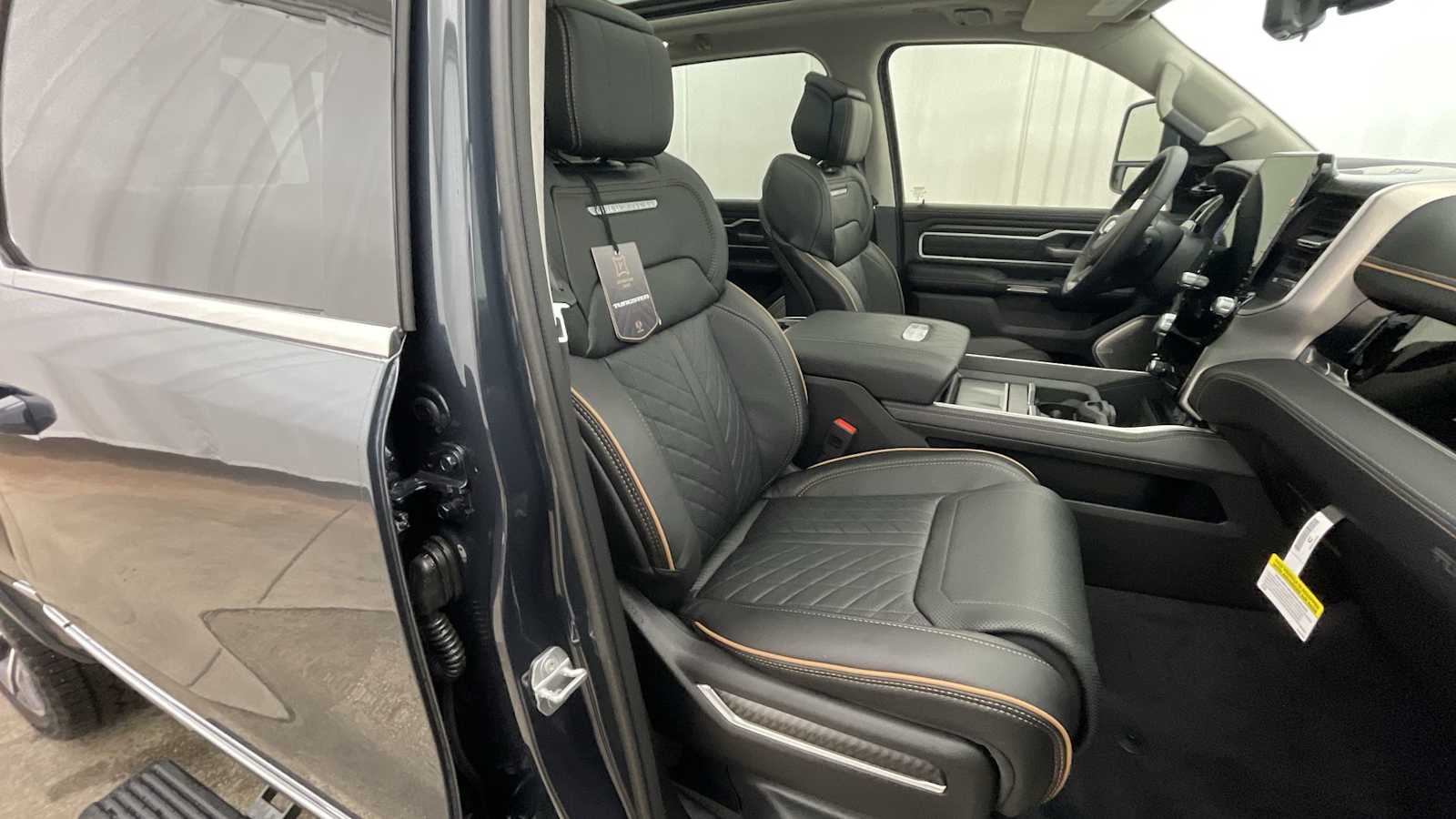 Thumbnail: 2026 RAM 1500 - 13