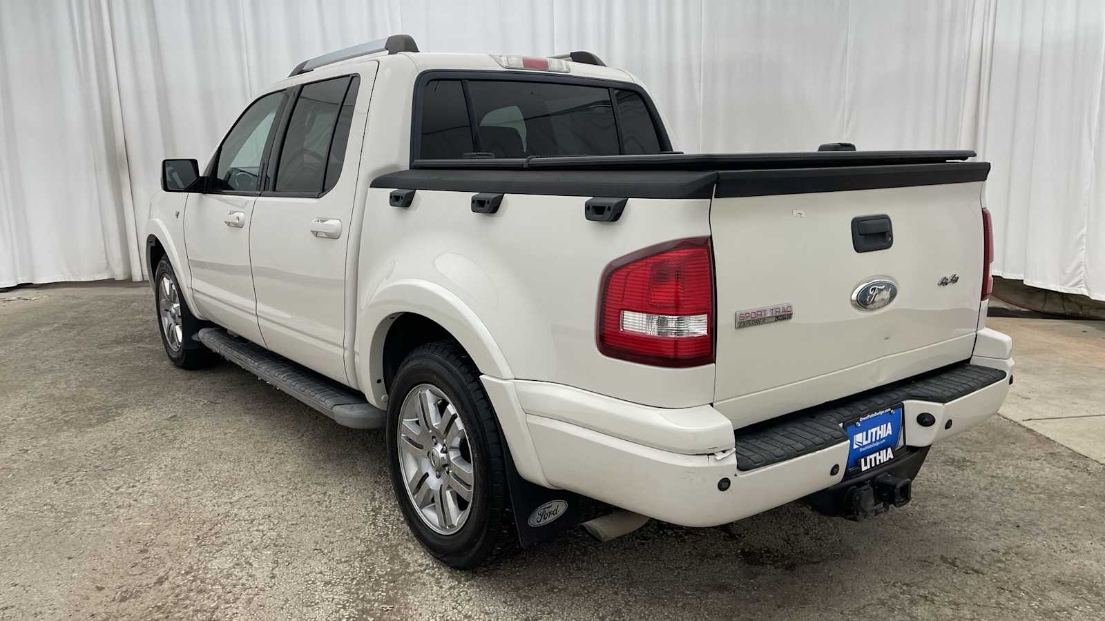 Thumbnail: 2008 Ford Explorer Sport Trac - 29