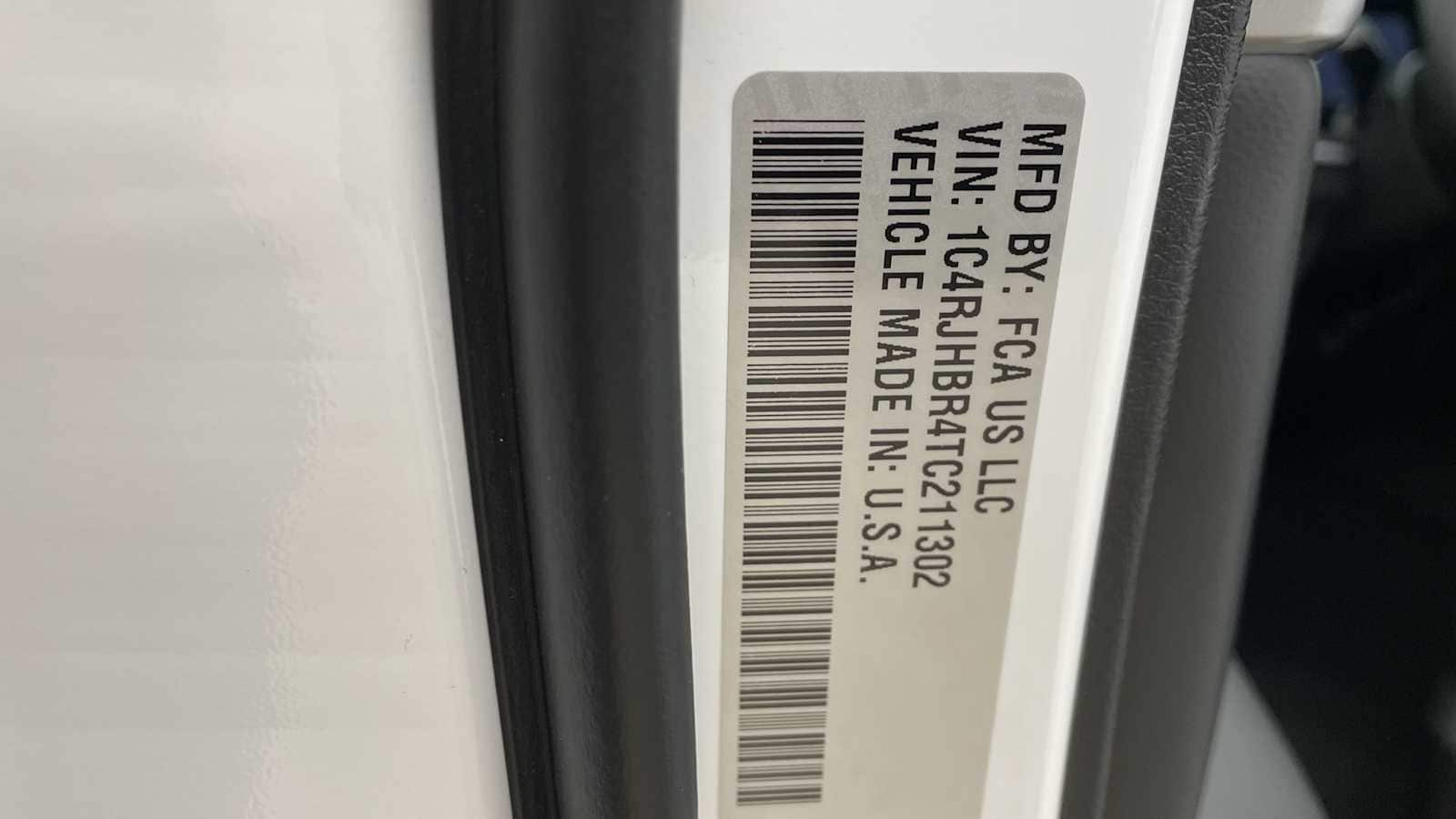 Thumbnail: 2026 Jeep Grand Cherokee - 31