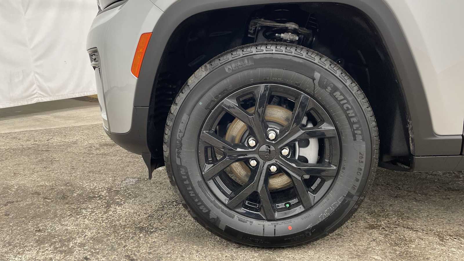 Thumbnail: 2026 Jeep Grand Cherokee - 41