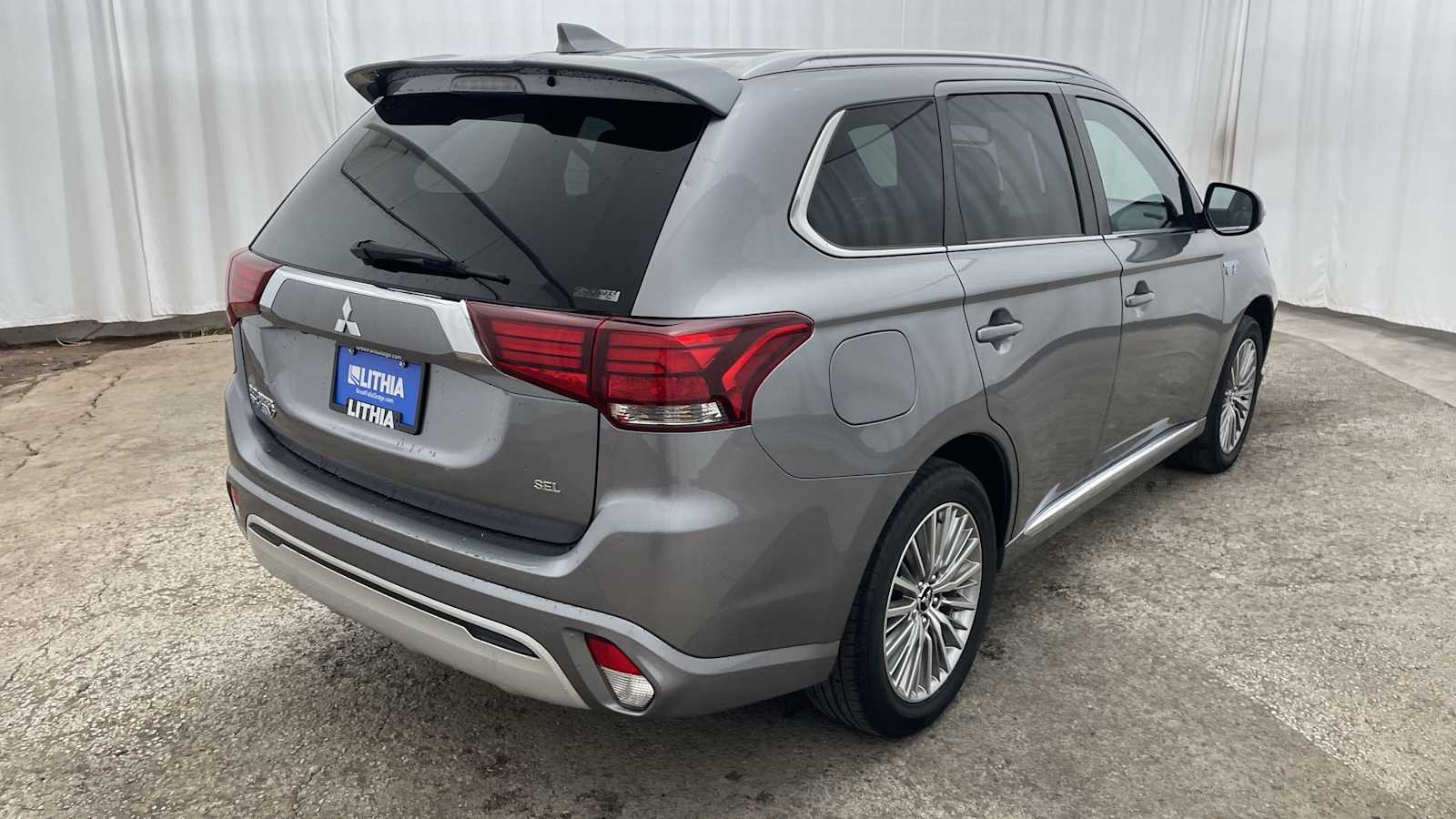 Thumbnail: 2022 Mitsubishi Outlander - 31