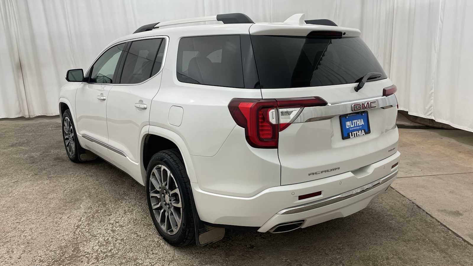 Thumbnail: 2022 GMC Acadia - 35