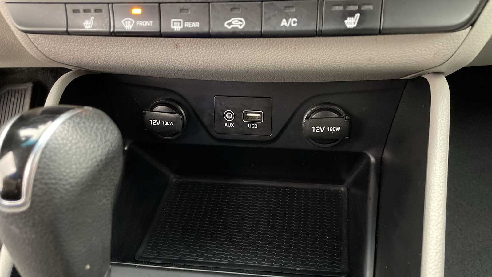 Thumbnail: 2020 Hyundai Tucson - 19