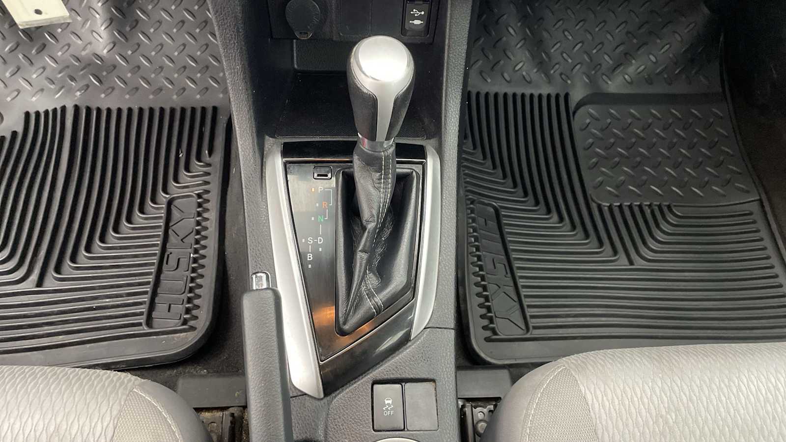 Thumbnail: 2019 Toyota Corolla - 19