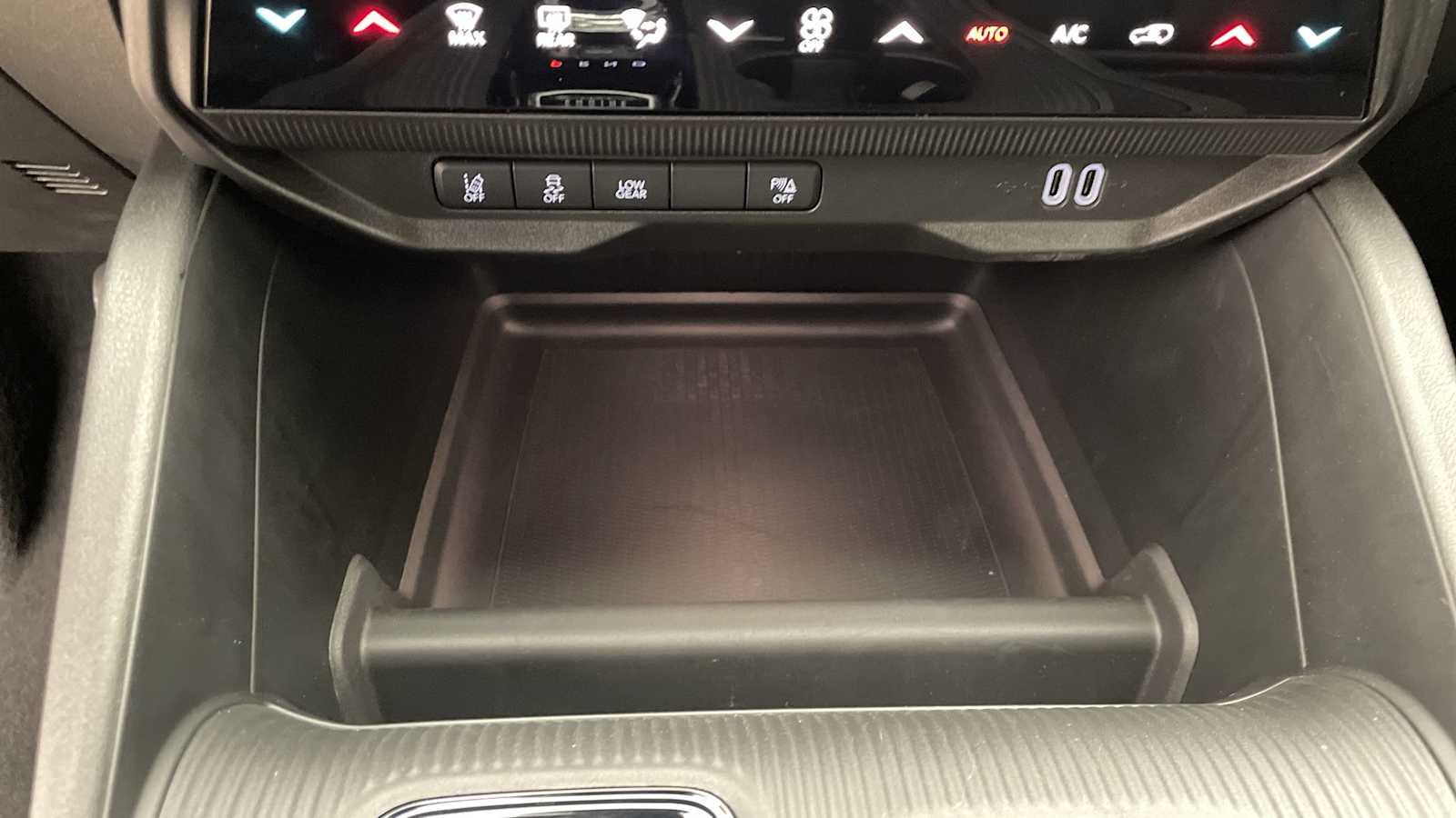 Thumbnail: 2026 Jeep Cherokee - 17