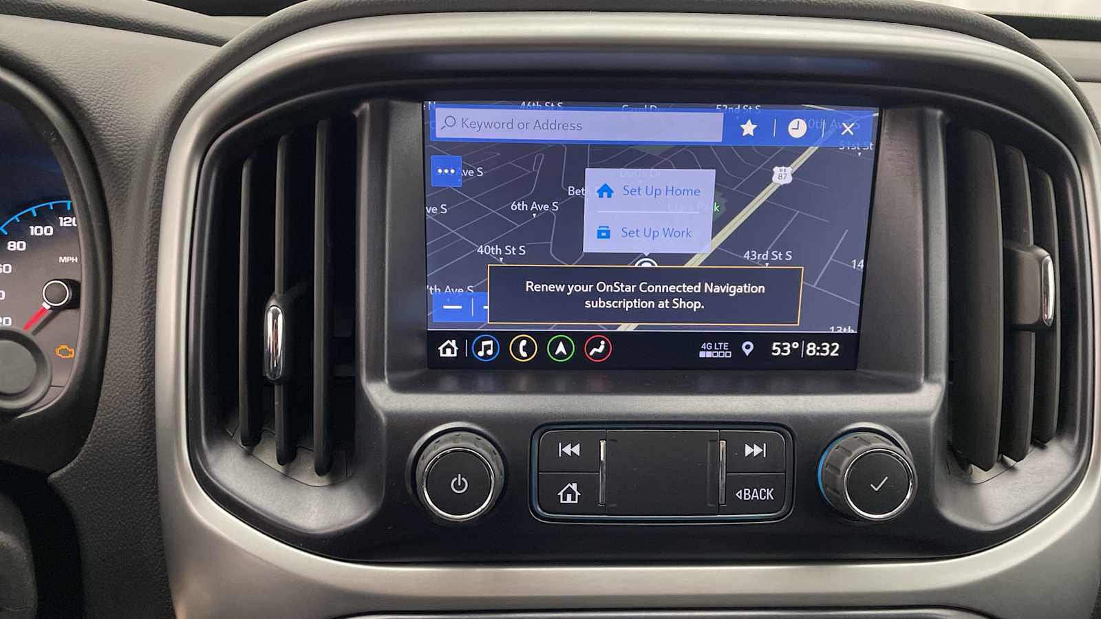 Thumbnail: 2021 Chevrolet Colorado - 4