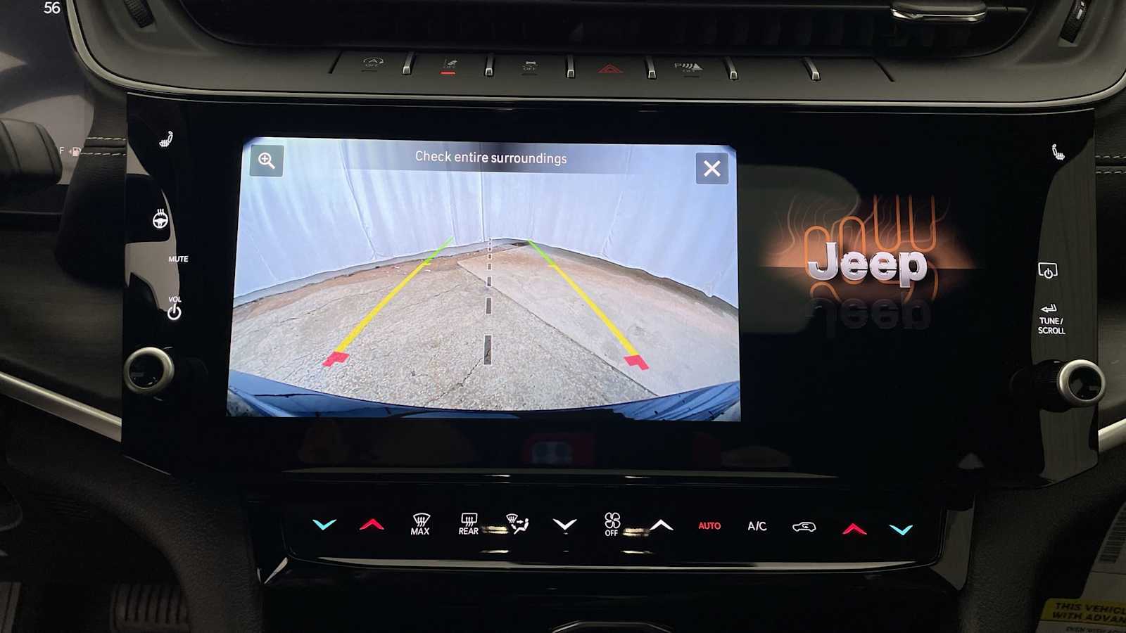 Thumbnail: 2026 Jeep Grand Cherokee - 5