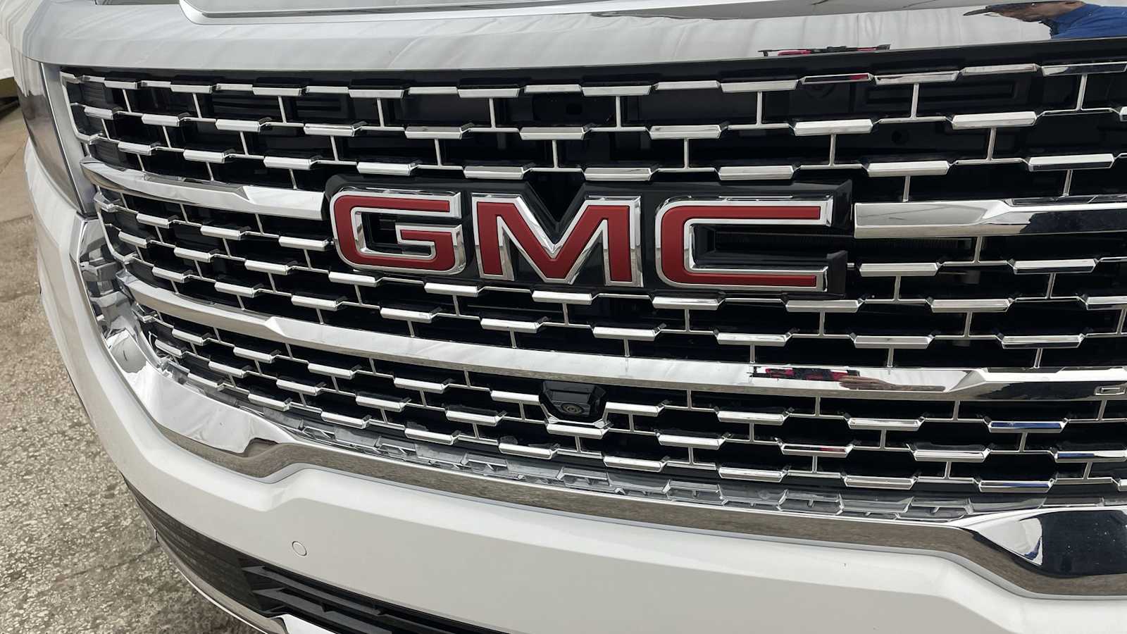 Thumbnail: 2022 GMC Acadia - 42