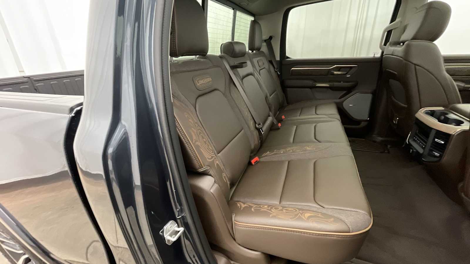 Thumbnail: 2026 RAM 1500 - 11