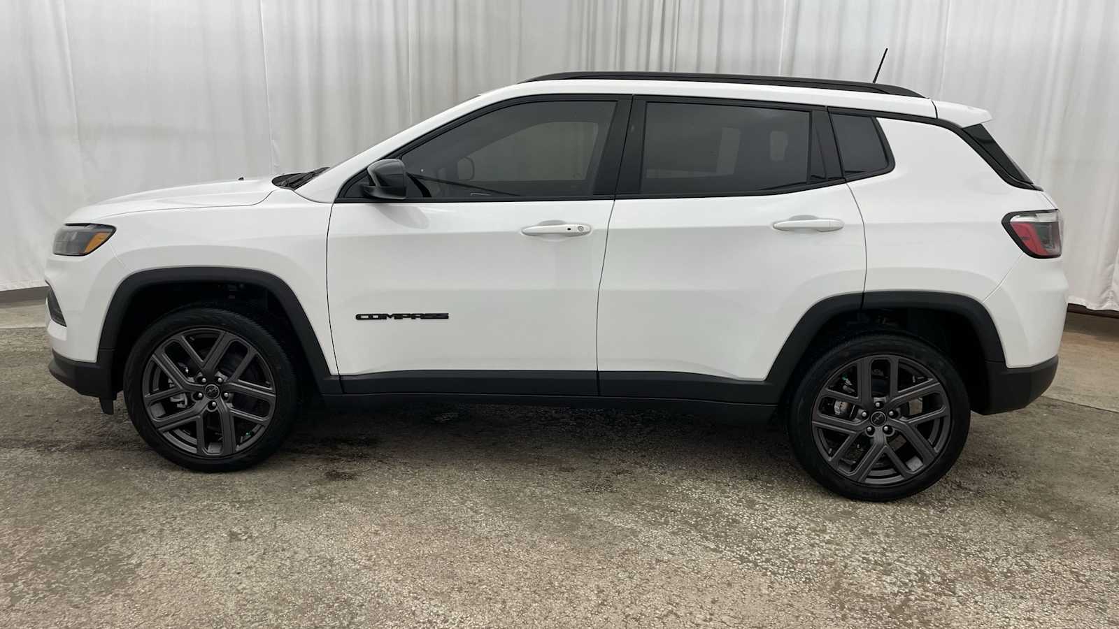 Thumbnail: 2026 Jeep Compass - 30