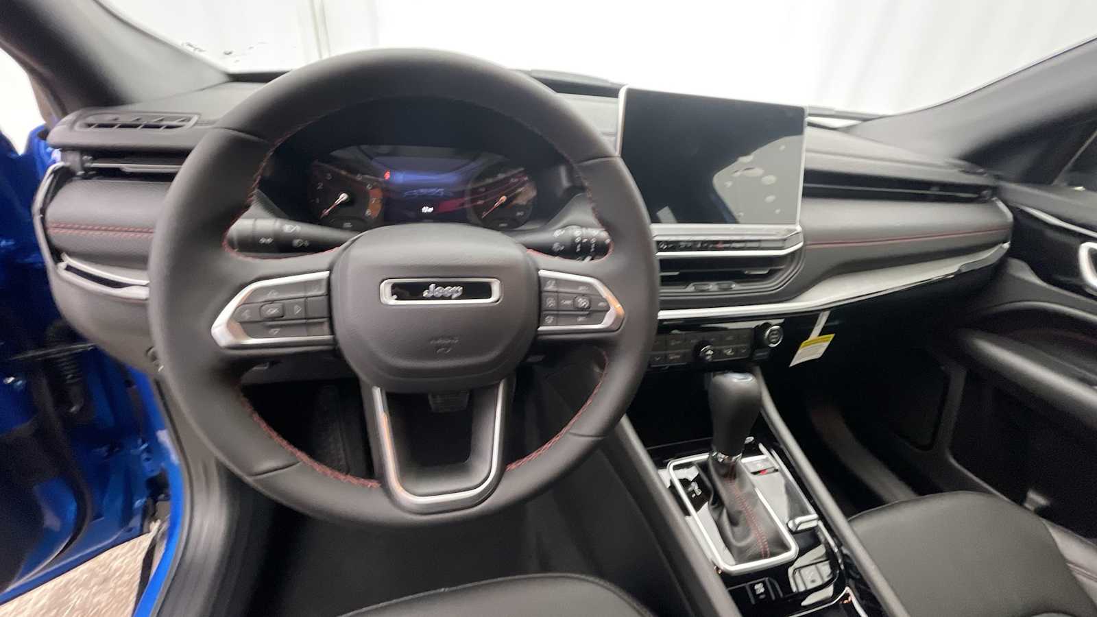 Thumbnail: 2026 Jeep Compass - 3