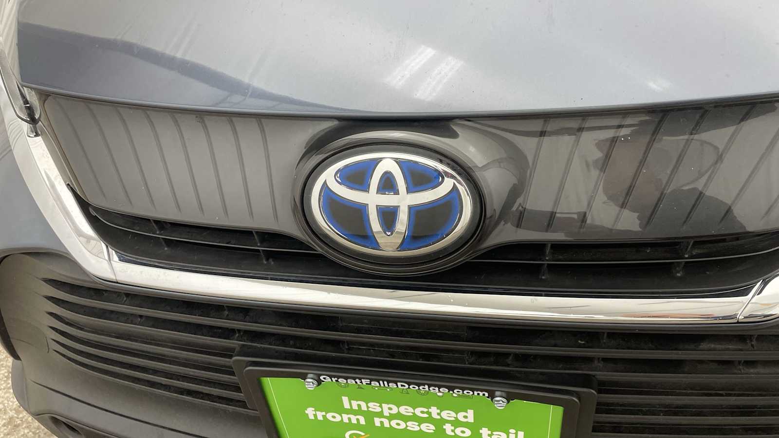 Thumbnail: 2023 Toyota Venza - 35