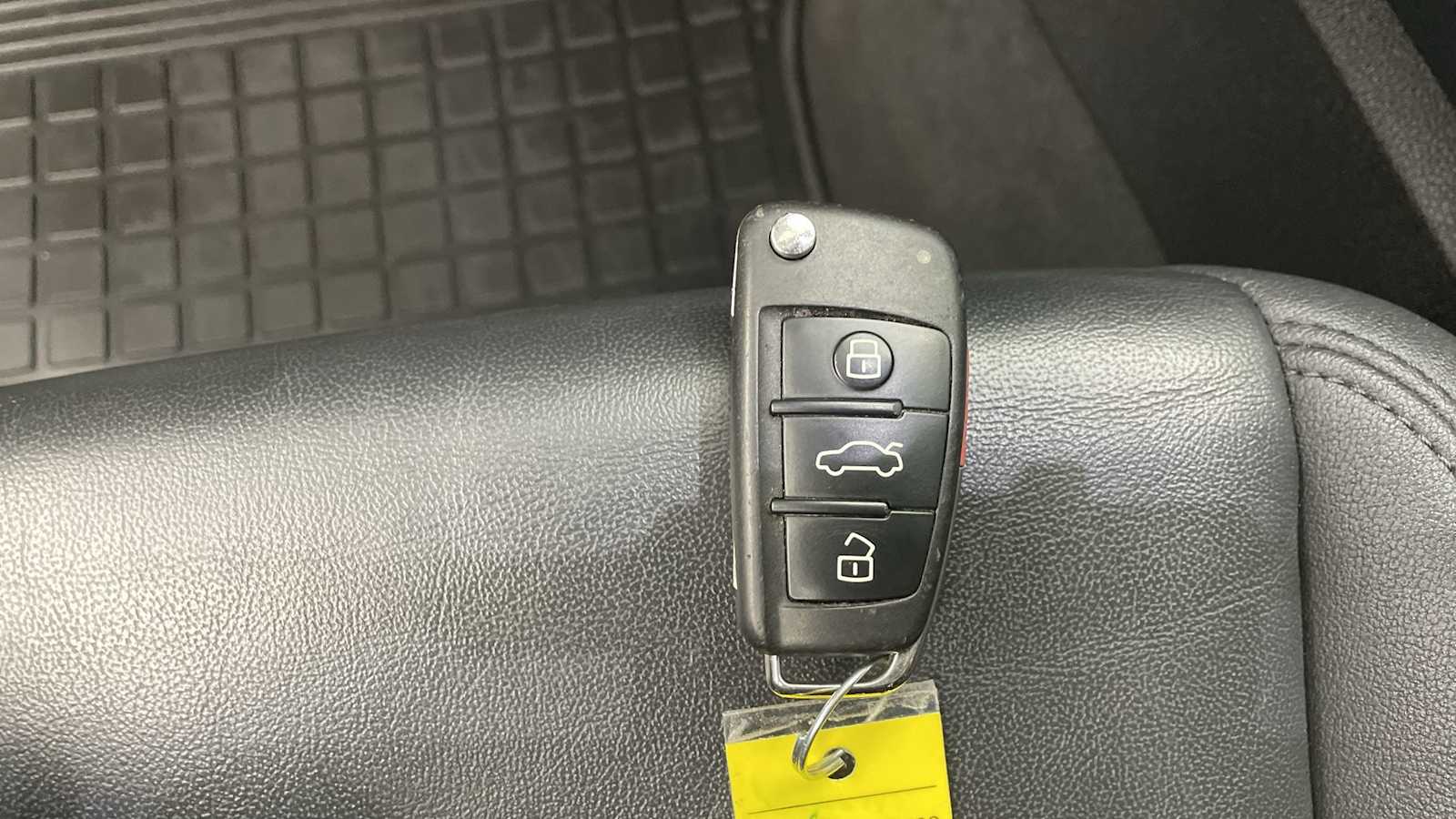 Thumbnail: 2021 Audi Q3 - 24