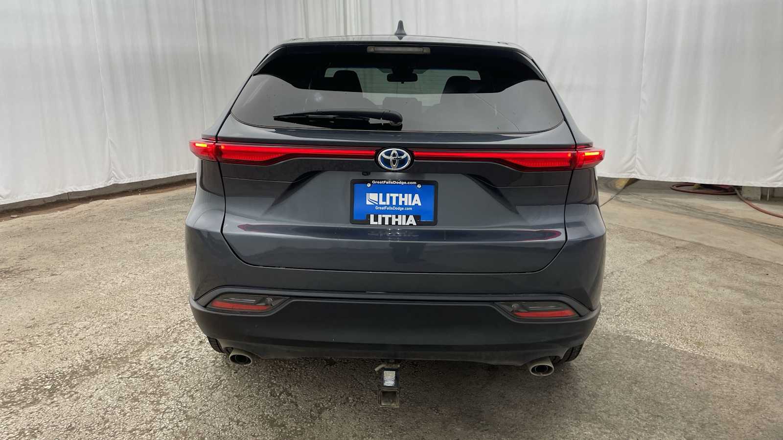 Thumbnail: 2023 Toyota Venza - 30