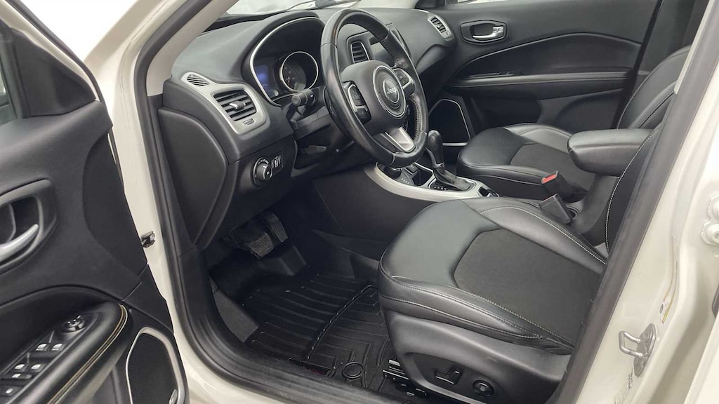 Used 2021 Jeep Compass Latitude SUV