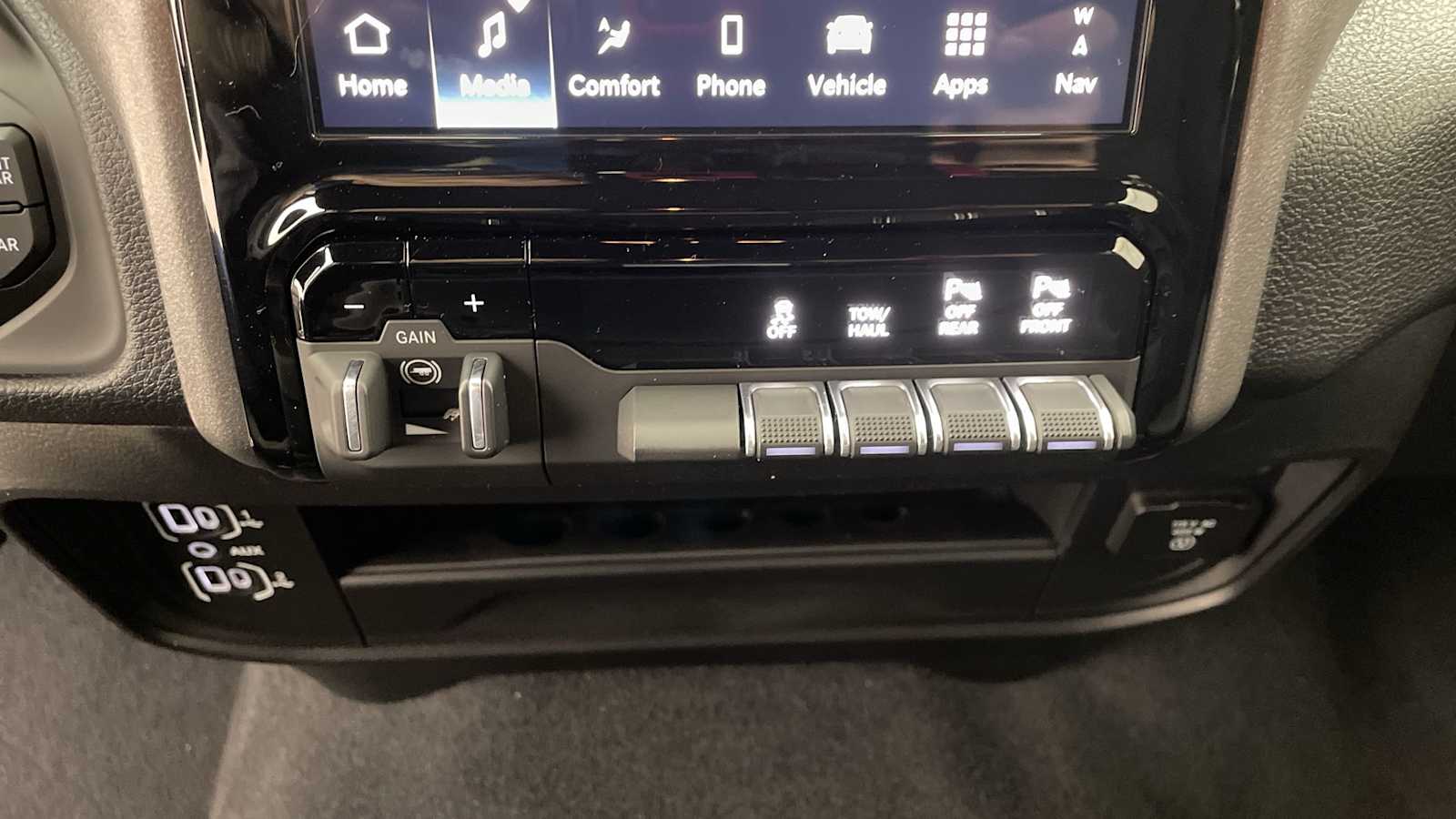 Thumbnail: 2026 RAM 2500 - 23