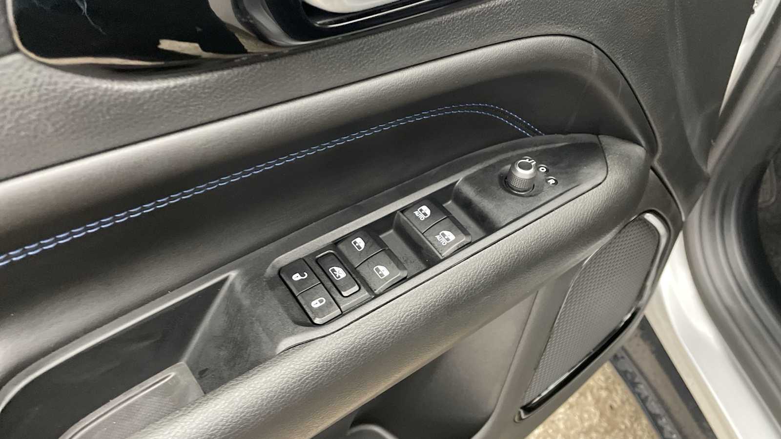 Thumbnail: 2026 Jeep Compass - 6